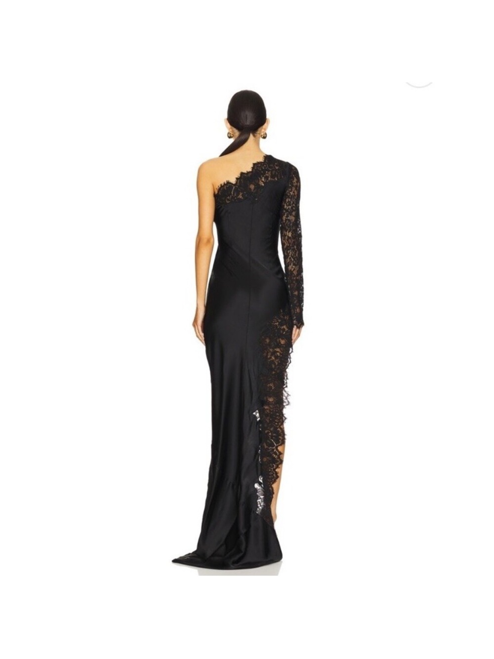MAJORELLE Saskia Gown in Black maxi - Picture 2 of 8